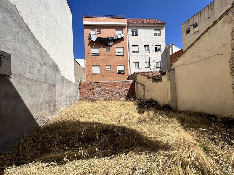 Calle Sierra de Alcáraz, 13, Madrid, Madrid en venta - Foto principal - Imagen 1 de 1