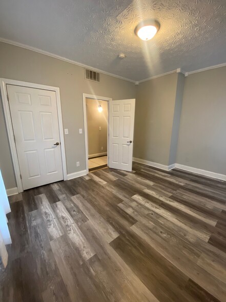 105 S 2nd St, Miamisburg, OH en venta - Foto del interior - Imagen 3 de 10