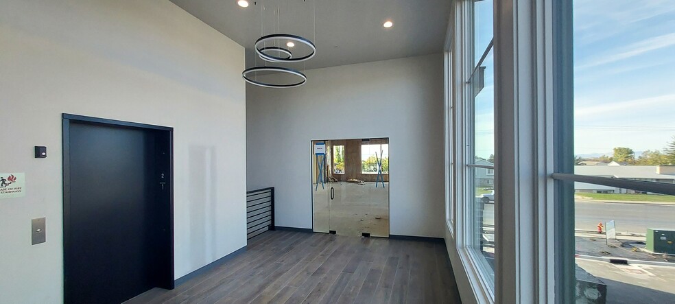 2084 N 2000 W, Clinton, UT en alquiler - Foto del edificio - Imagen 3 de 4