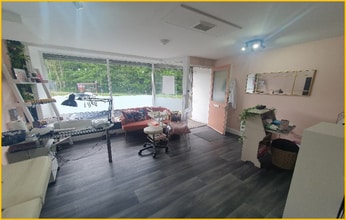401-403 Bradford Rd, Huddersfield en alquiler Foto del interior- Imagen 1 de 2