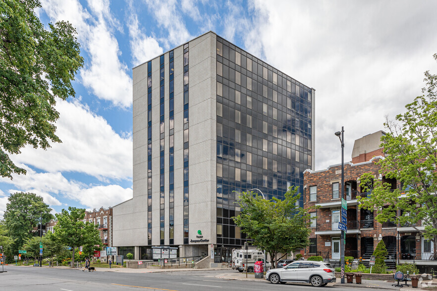 1851 Rue Sherbrooke E, Montréal, QC en alquiler - Foto principal - Imagen 1 de 14