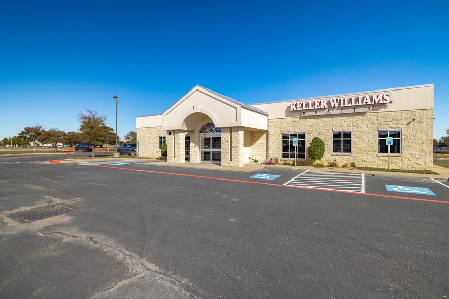 900 Quest Blvd, Cedar Park, TX en alquiler - Foto del edificio - Imagen 3 de 19