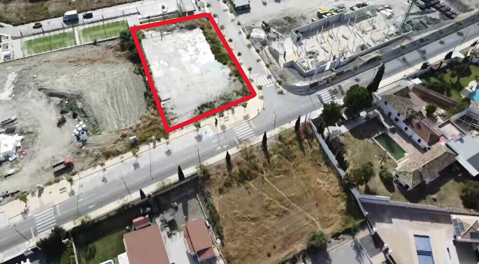 Terreno en Estepona en venta - Vista aérea - Imagen 2 de 23