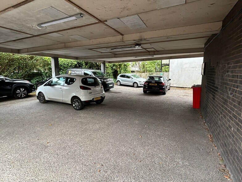 2 Glebe Rd, Warlingham en alquiler - Foto del edificio - Imagen 2 de 2