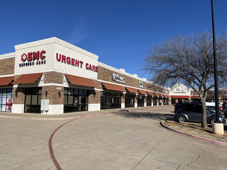 8245 Precinct Line Rd, North Richland Hills, TX en alquiler - Foto del edificio - Imagen 1 de 5