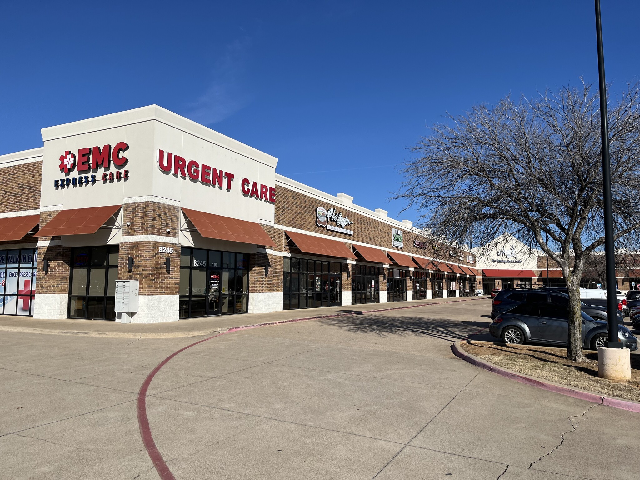 8245 Precinct Line Rd, North Richland Hills, TX en alquiler Foto del edificio- Imagen 1 de 6