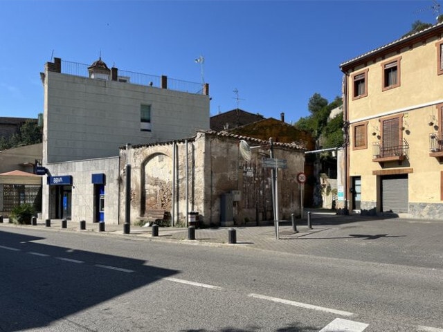 Avinguda Catalunya, 21, La Pobla de Claramunt, Barcelona en venta - Foto del edificio - Imagen 2 de 7