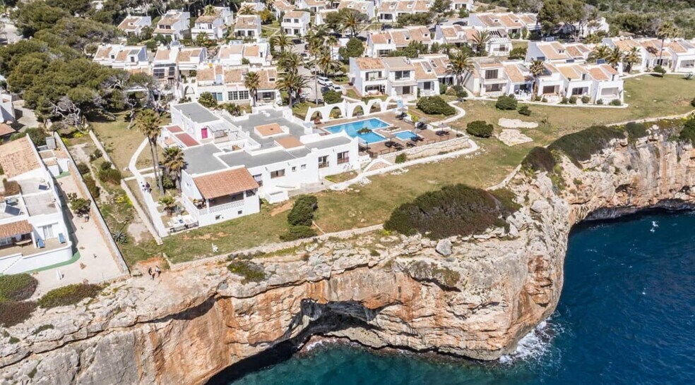 Local en Felanitx en venta - Foto del edificio - Imagen 2 de 9