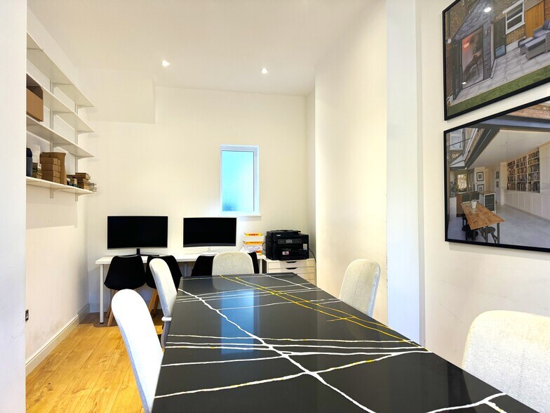 111 St. John's Hl, London en alquiler - Foto del edificio - Imagen 2 de 3