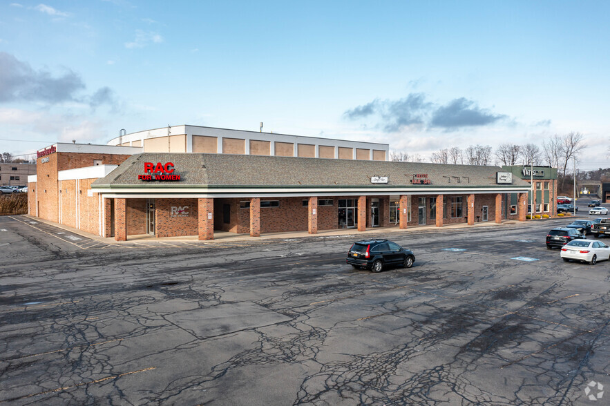 3400 Monroe Ave, Rochester, NY en alquiler - Foto del edificio - Imagen 2 de 17