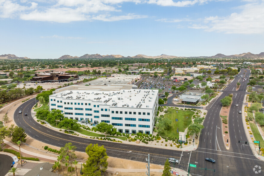 4835 E Cactus Rd, Scottsdale, AZ en alquiler - Vista aérea - Imagen 3 de 3