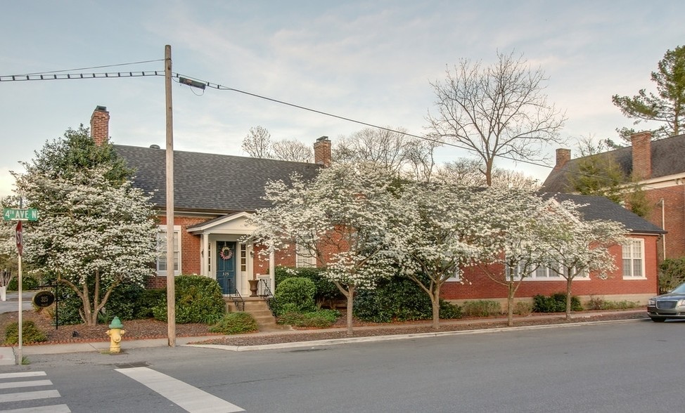 325 Bridge St, Franklin, TN en alquiler - Foto principal - Imagen 1 de 24