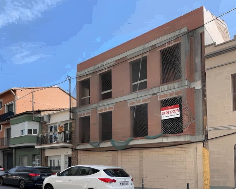 Carrer del Doctor Trueta, 19, Sant Celoni, Barcelona en venta Foto de la construcción- Imagen 1 de 4