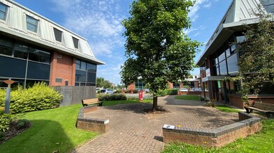 Barnett Way, Gloucester en alquiler Foto del edificio- Imagen 1 de 6