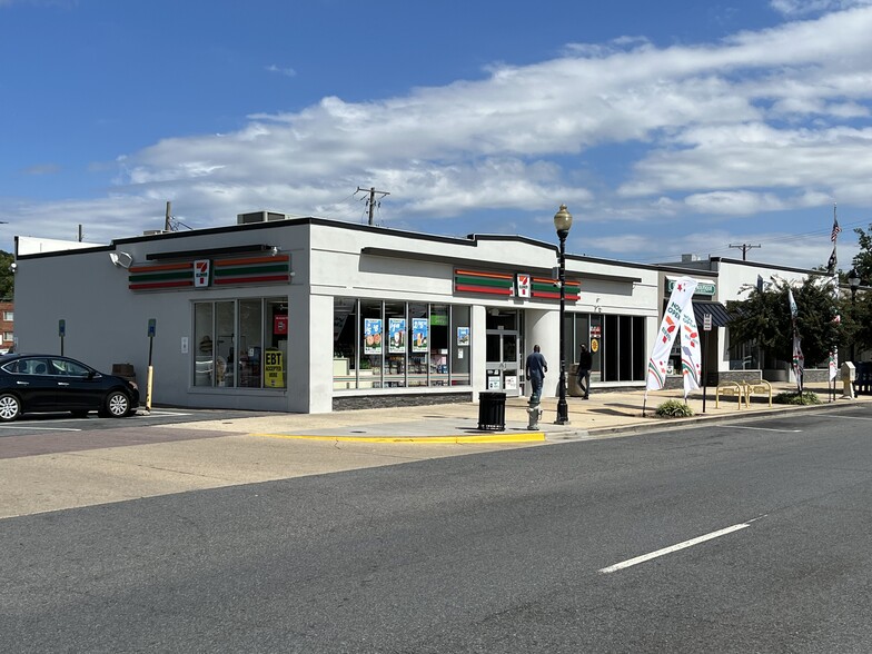 2906-3118 Hamilton St, Hyattsville, MD en alquiler - Foto del edificio - Imagen 1 de 3