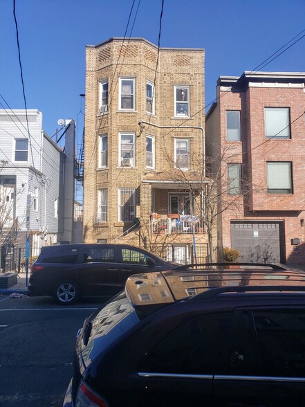 42 Poplar St, Jersey City, NJ en venta - Foto del edificio - Imagen 1 de 3