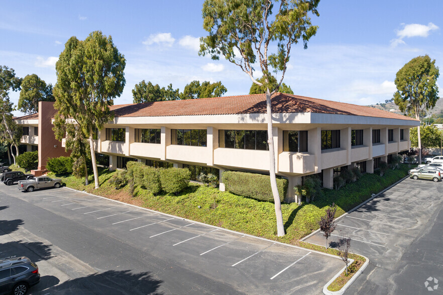 260 Maple Ct, Ventura, CA en alquiler - Foto del edificio - Imagen 1 de 14