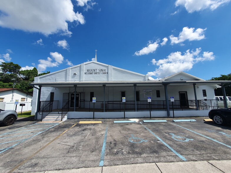 10041 W Jessamine St, Miami, FL en alquiler - Foto del edificio - Imagen 2 de 7