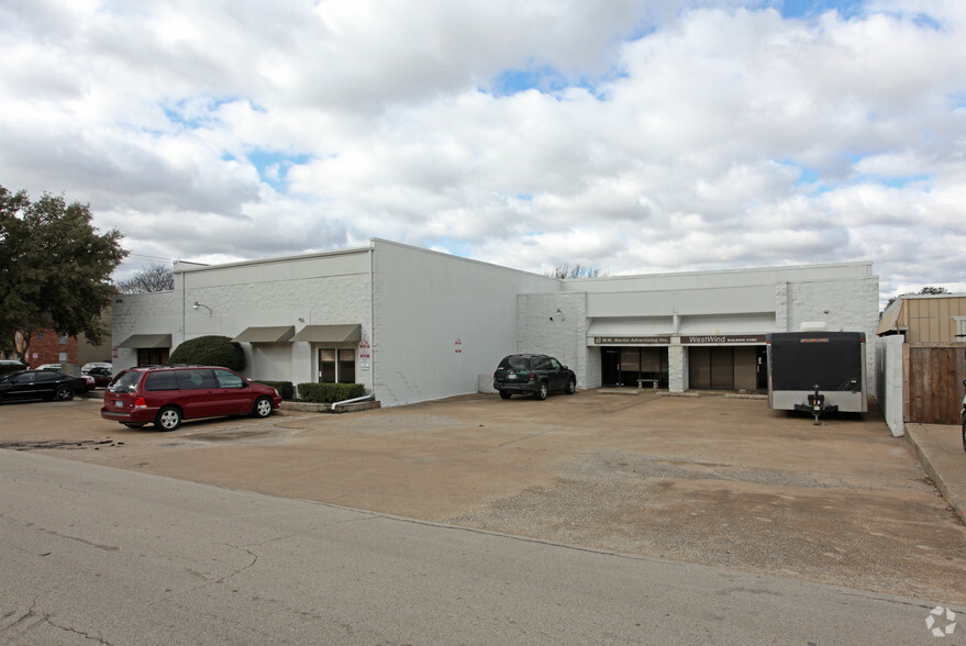 6703-6705 Levelland Rd, Dallas, TX en alquiler - Foto del edificio - Imagen 2 de 2