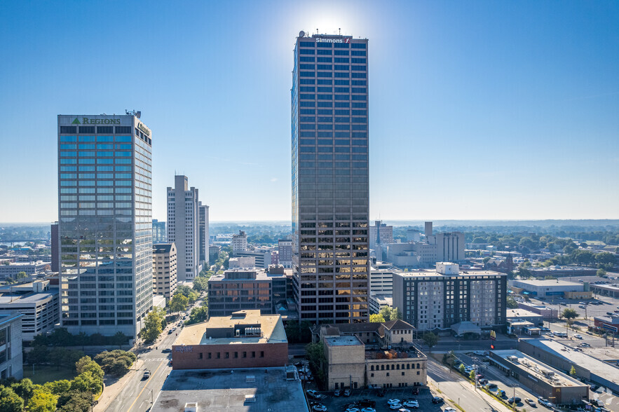 425 W Capitol Ave, Little Rock, AR en alquiler - Foto del edificio - Imagen 2 de 15