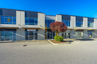 19289 Langley Byp, Surrey, BC en alquiler Foto del edificio- Imagen 2 de 50