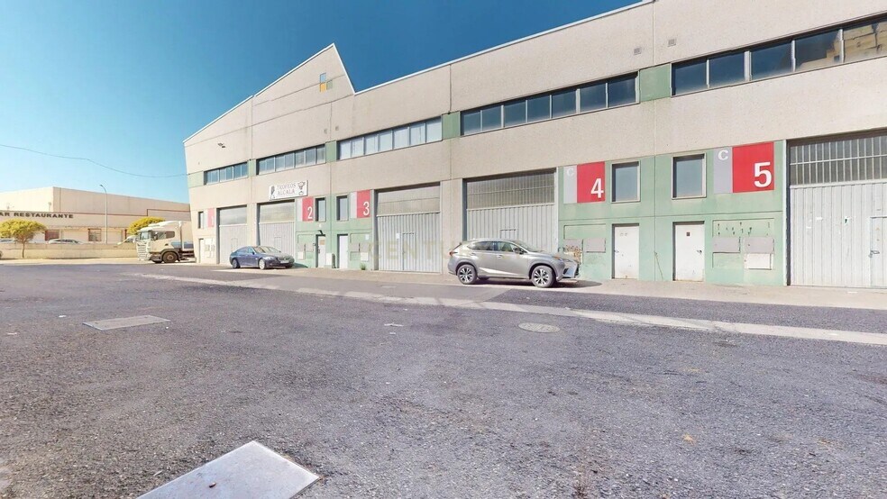 Nave en Alcalá de Henares, Madrid en venta - Foto del edificio - Imagen 1 de 1