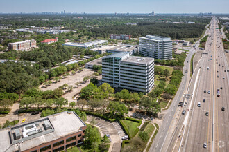 4646 W Sam Houston Pky N, Houston, TX - VISTA AÉREA  vista de mapa - Image1