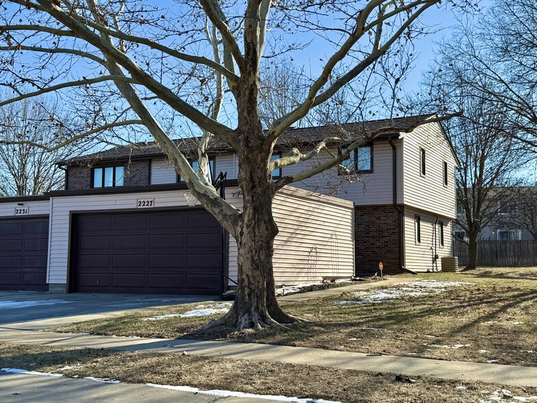 2227 Southwood Pl, Lincoln, NE en venta - Foto principal - Imagen 1 de 1