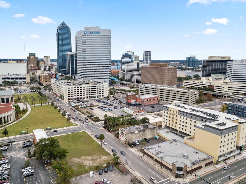 630 W Adams St, Jacksonville, FL en alquiler - Foto del edificio - Imagen 3 de 12