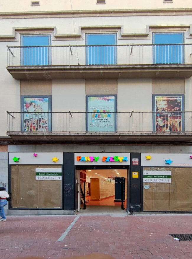Más detalles de Carrer dels Gavatxons, 15, Terrassa - Local en venta
