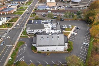 2285 Whitney Ave, Hamden, CT en alquiler Foto del edificio- Imagen 2 de 13