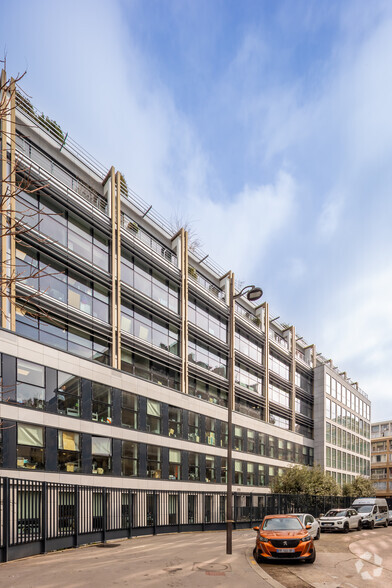 10 Rue Desaix, Paris en alquiler - Foto del edificio - Imagen 2 de 3