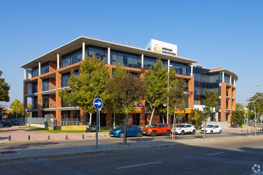 Avenida De Bruselas, 16, Alcobendas, Madrid en alquiler - Foto del edificio - Imagen 1 de 4