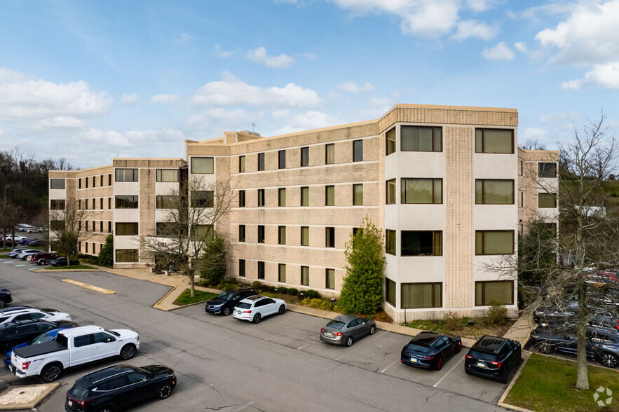 4955 Steubenville Pike, Pittsburgh, PA en alquiler - Foto del edificio - Imagen 1 de 7