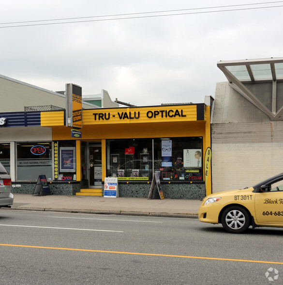 833 W Broadway, Vancouver, BC en alquiler - Foto del edificio - Imagen 2 de 6