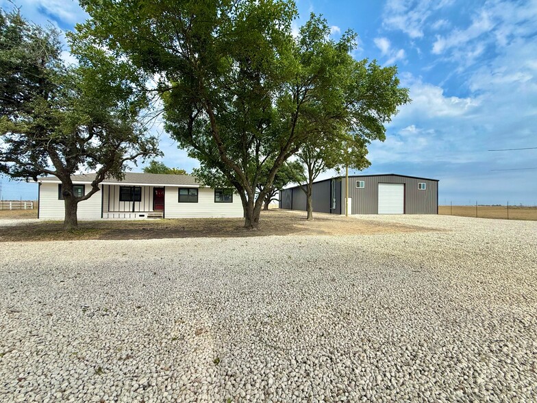 5821 Limmer Loop, Hutto, TX en alquiler - Foto principal - Imagen 1 de 25