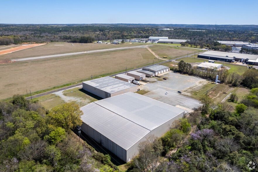 2351 Hubbard Rd, Macon-Bibb, GA en alquiler - Foto del edificio - Imagen 1 de 14