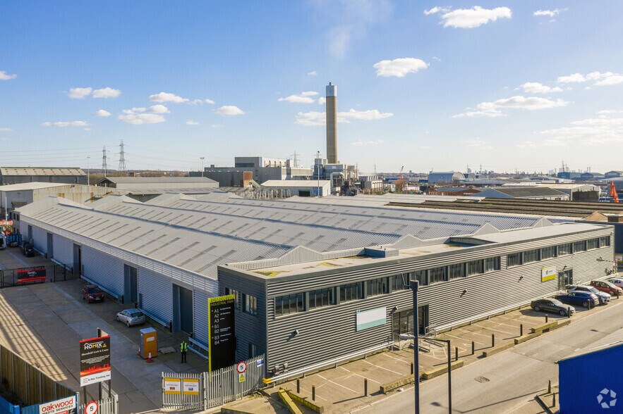 Nobel Rd, London en alquiler - Foto del edificio - Imagen 3 de 12