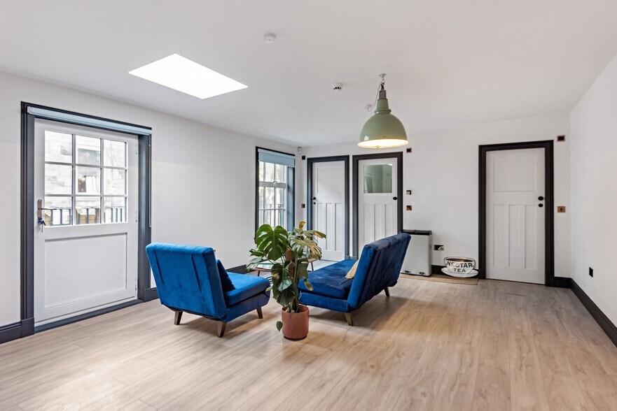 3A Lower Gilmore Pl, Edinburgh en venta - Foto del interior - Imagen 2 de 6
