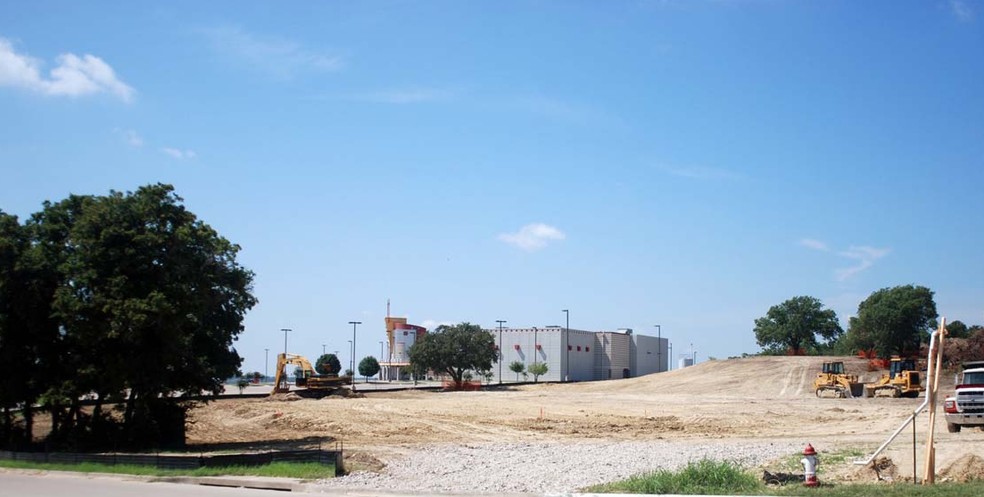 12 Cinema Dr, Weatherford, TX en venta - Foto del edificio - Imagen 1 de 4