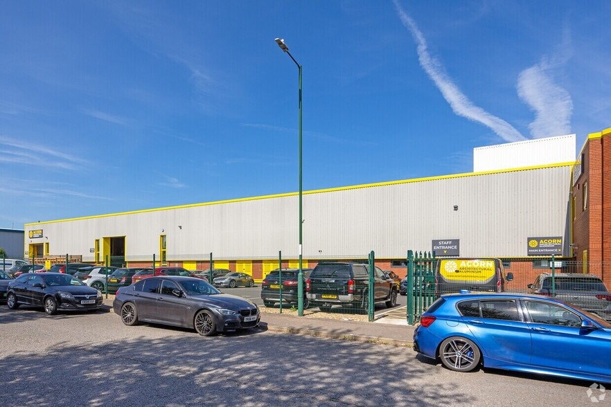 9 Glaisdale Pky, Nottingham en alquiler - Foto del edificio - Imagen 3 de 12