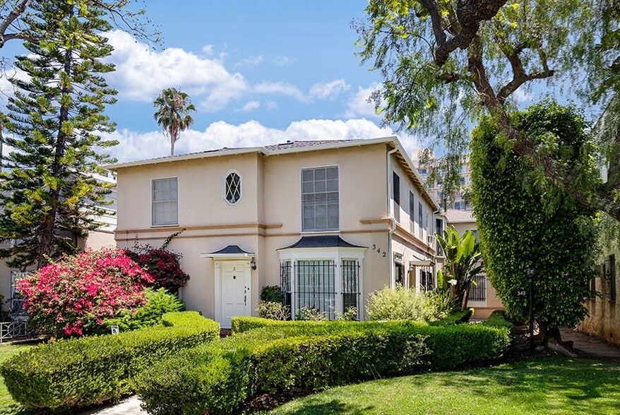 342 N Oakhurst Dr, Beverly Hills, CA en venta - Foto principal - Imagen 1 de 12