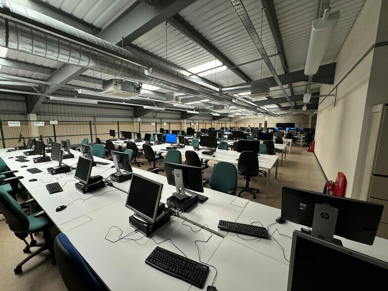 North Portway Close, Northampton en venta - Foto del interior - Imagen 2 de 3