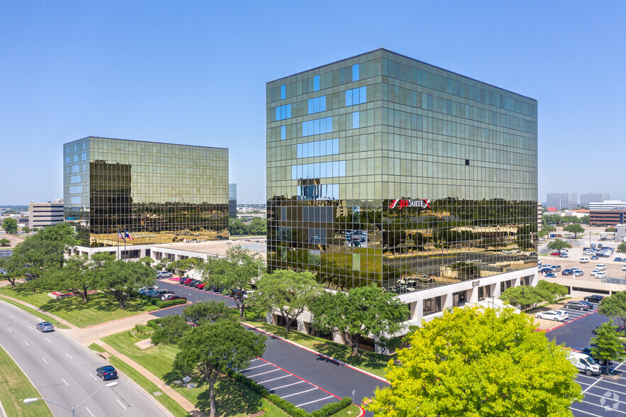 1341 W Mockingbird Ln, Dallas, TX en alquiler - Foto del edificio - Imagen 1 de 5