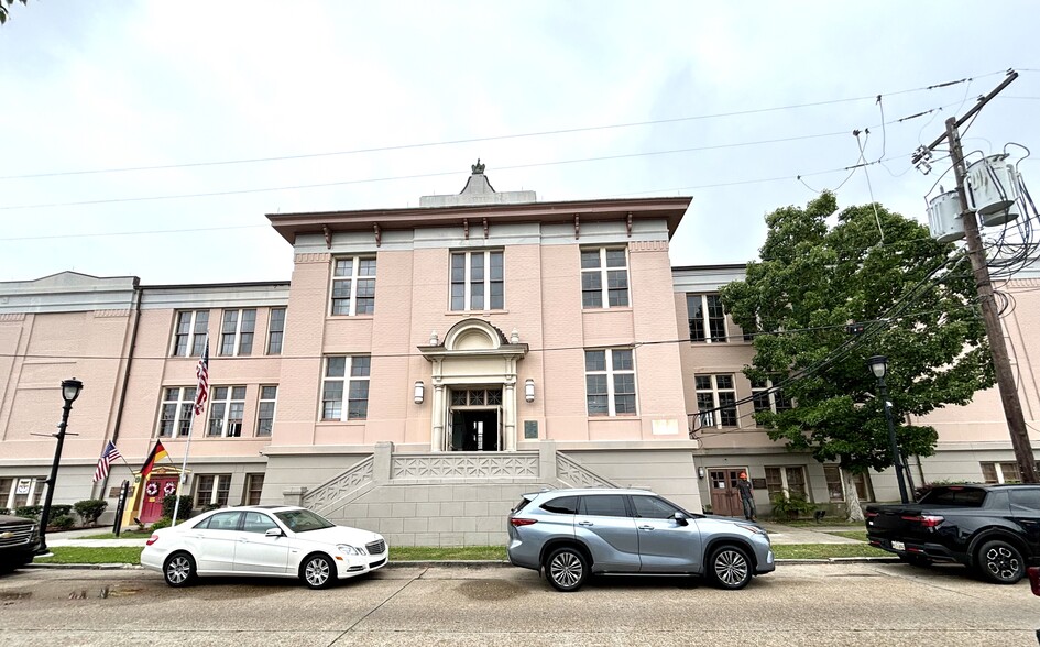 519 Huey P Long Ave, Gretna, LA en alquiler - Foto del edificio - Imagen 1 de 1