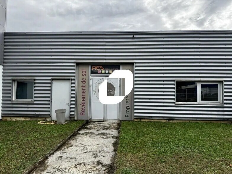 5 Avenue Victor Hugo, Échirolles en alquiler - Foto del edificio - Imagen 2 de 10