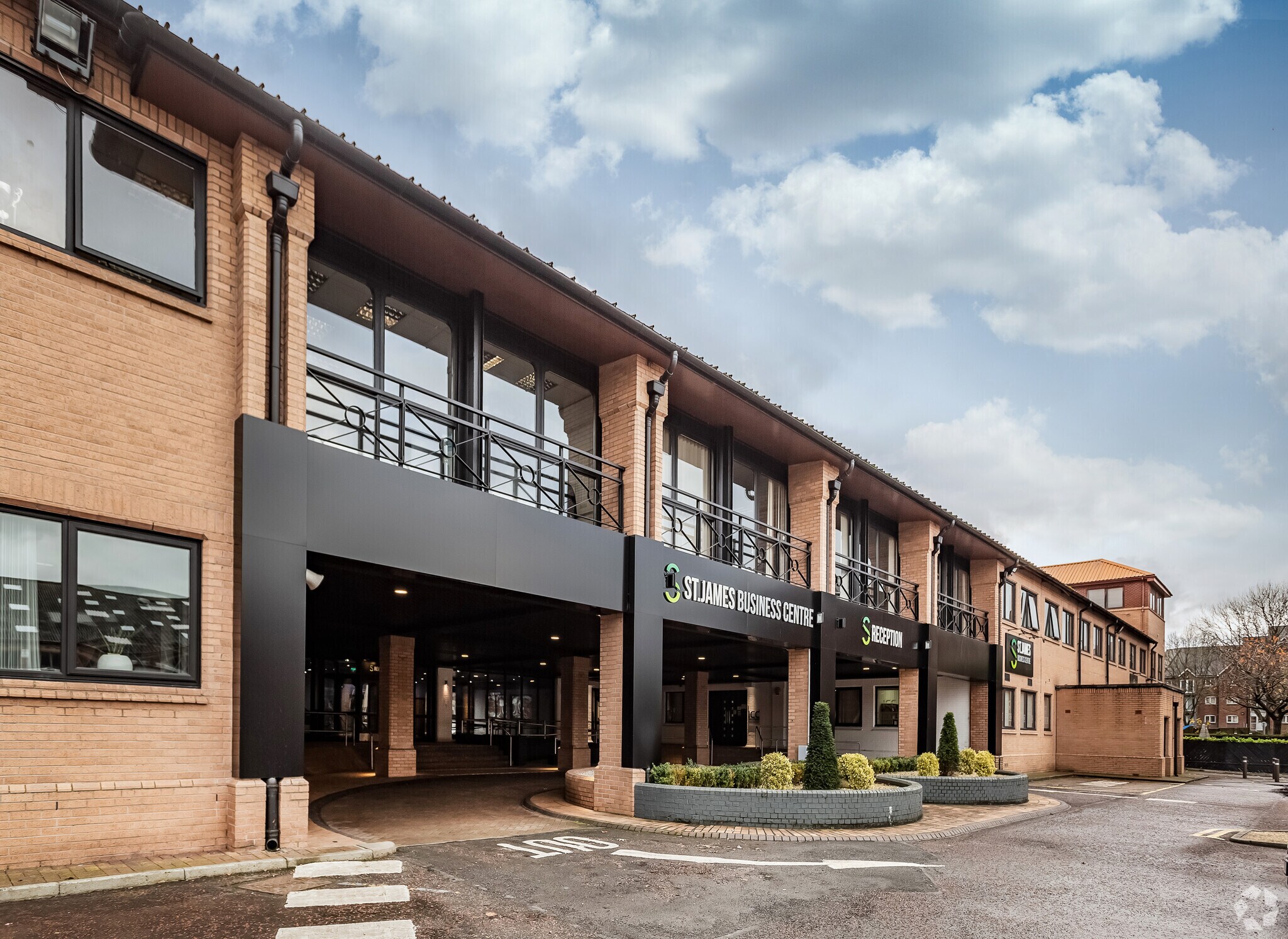 Wilderspool Causeway, Warrington en alquiler Foto del edificio- Imagen 1 de 5