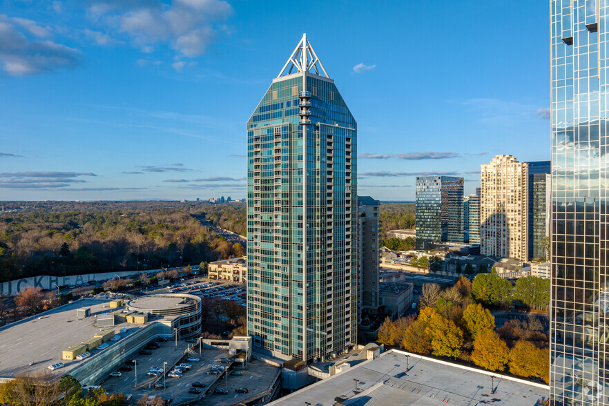 3338 Peachtree Rd NE, Atlanta, GA en venta - Foto del edificio - Imagen 3 de 7