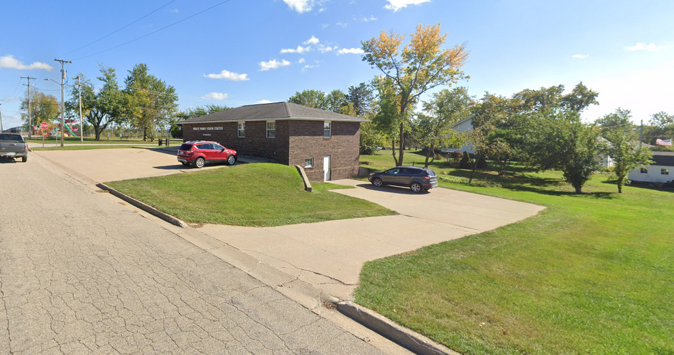 1302 S Broadway St, Toledo, IA en venta - Foto del edificio - Imagen 3 de 11