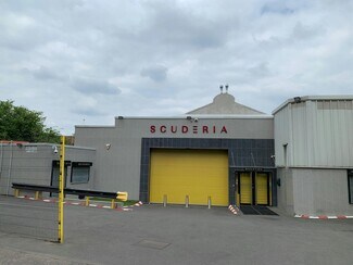 Más detalles de 93 Bollo Ln, London - Nave en venta